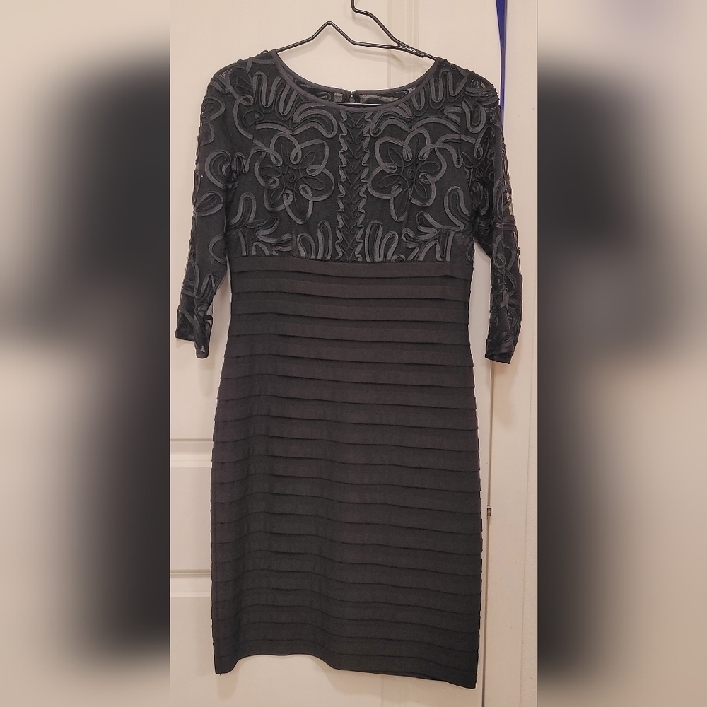 Adrianna Papell 3/4 Sleeve Textured Lace Banded Dress Sz 6